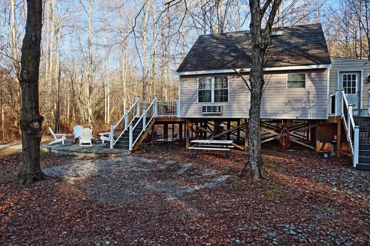 Our Private Wooded Cabin Villa Chatham Exterior photo